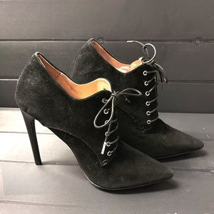 L.A.M.B. Gwen Stefani Isabella Lace-Up High Heel Bootie Size 10